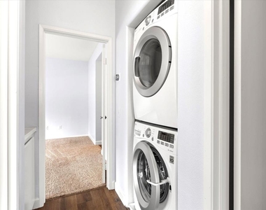 9615 W Canyon - Photo Thumbnail 14