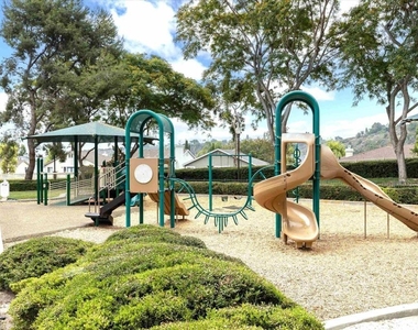 9615 W Canyon - Photo Thumbnail 31