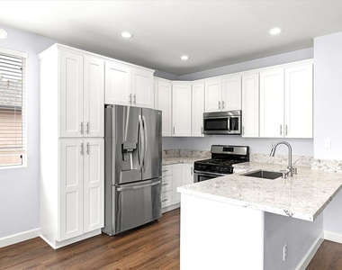 9615 W Canyon - Photo Thumbnail 6