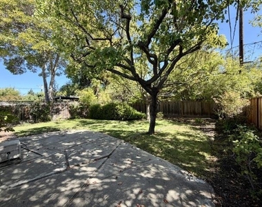 3271 Bryant Street - Photo Thumbnail 24