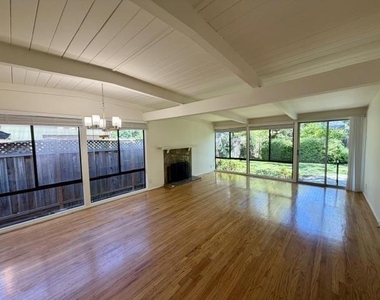 3271 Bryant Street - Photo Thumbnail 5