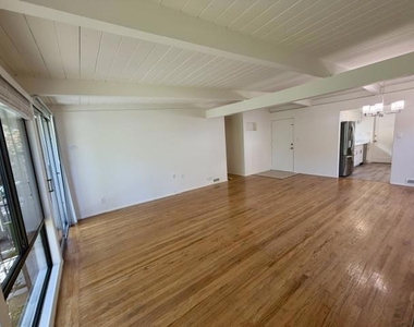 3271 Bryant Street - Photo Thumbnail 8