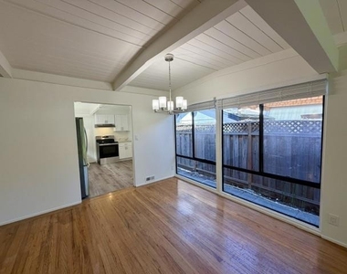 3271 Bryant Street - Photo Thumbnail 9