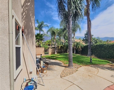6373 Daylily Court - Photo Thumbnail 13