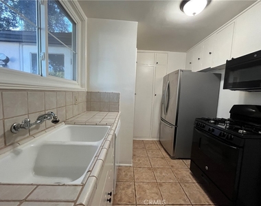 1004 Occidental Drive - Photo Thumbnail 9