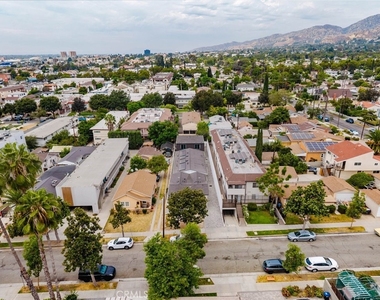 1167 Raymond Avenue - Photo Thumbnail 17