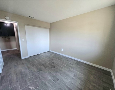 507 Montecito Avenue - Photo Thumbnail 6
