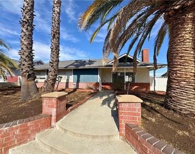 8469 Edwin - Photo Thumbnail 1