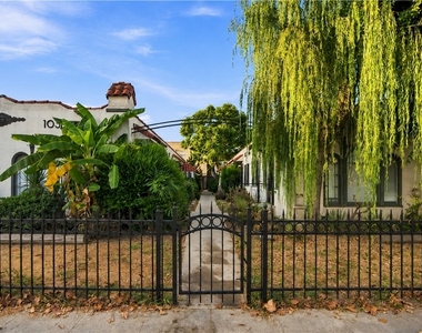 1042 W 57th Street - Photo Thumbnail 13
