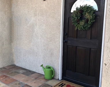 14253 Gilmore Street - Photo Thumbnail 23