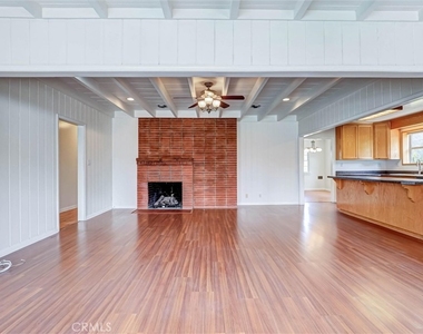 530 Andover - Photo Thumbnail 9