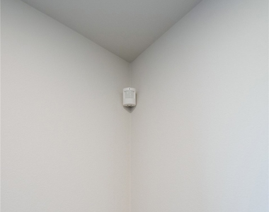 9561 Hannah Way - Photo Thumbnail 23