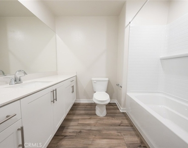 9561 Hannah Way - Photo Thumbnail 14