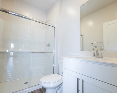 9561 Hannah Way - Photo Thumbnail 16
