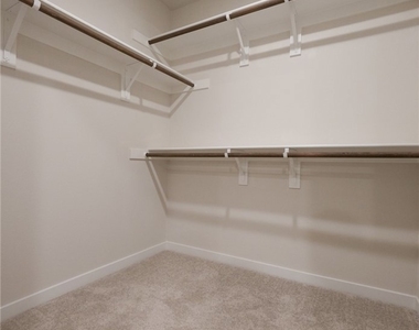 9561 Hannah Way - Photo Thumbnail 11
