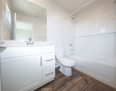 9561 Hannah Way - Photo Thumbnail 21