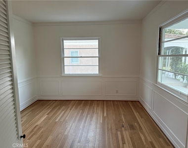 1765 Sharon Place - Photo Thumbnail 2