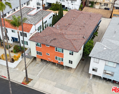 936 N Curson Avenue - Photo Thumbnail 16