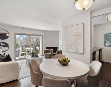 141 S Clark Drive - Photo Thumbnail 5