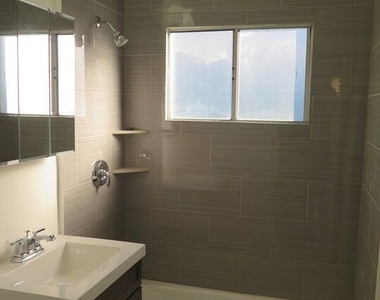 833 N Kingsley Drive - Photo Thumbnail 16