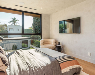 23505 Malibu Colony Road - Photo Thumbnail 27