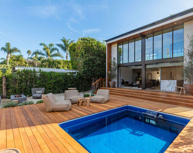 23505 Malibu Colony Road - Photo Thumbnail 1