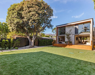 23505 Malibu Colony Road - Photo Thumbnail 2