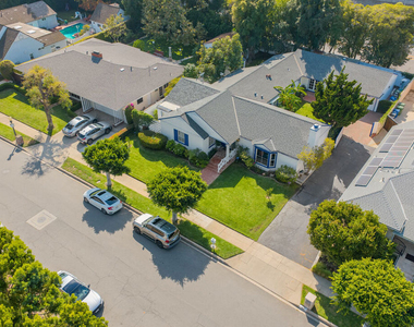 11806 Bellagio Road - Photo Thumbnail 37