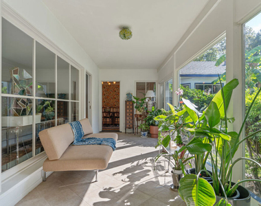 11806 Bellagio Road - Photo Thumbnail 7