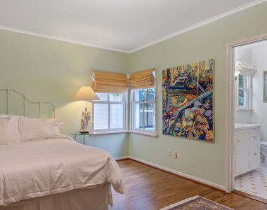 11806 Bellagio Road - Photo Thumbnail 15