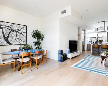7584 W Skye Way - Photo Thumbnail 7