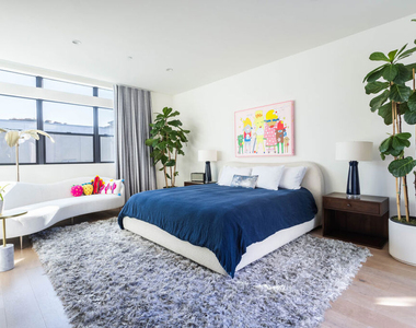 7584 W Skye Way - Photo Thumbnail 17