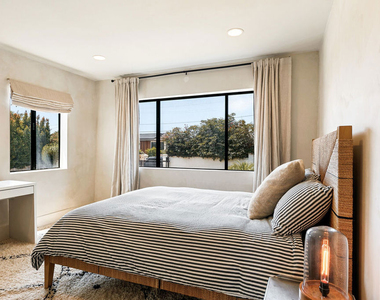 29328 Heathercliff Road - Photo Thumbnail 25
