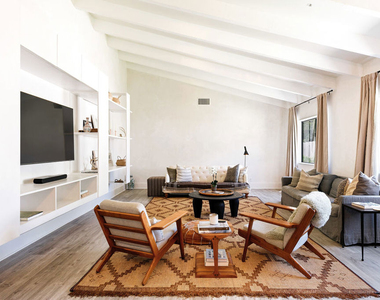 29328 Heathercliff Road - Photo Thumbnail 9