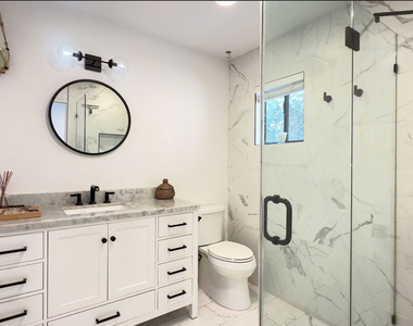 29328 Heathercliff Road - Photo Thumbnail 36