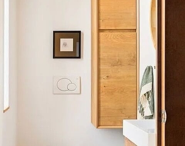 724 1/2 Superba Avenue - Photo Thumbnail 14