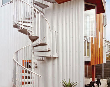 724 1/2 Superba Avenue - Photo Thumbnail 17