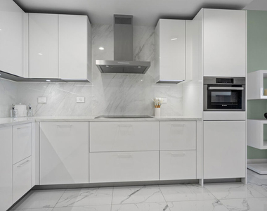 6250 Hollywood Boulevard - Photo Thumbnail 14