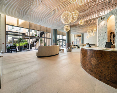 6250 Hollywood Boulevard - Photo Thumbnail 47