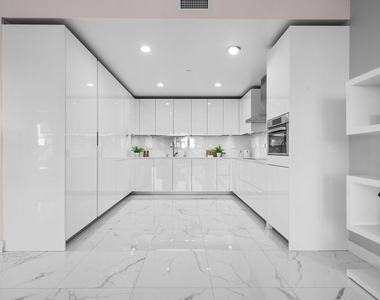 6250 Hollywood Boulevard - Photo Thumbnail 12