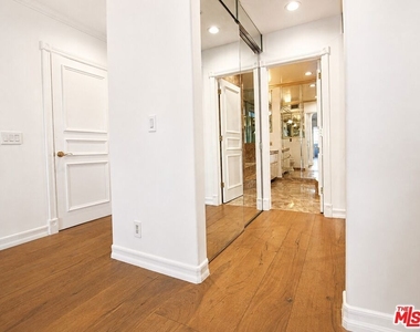 342 Palm Drive - Photo Thumbnail 7