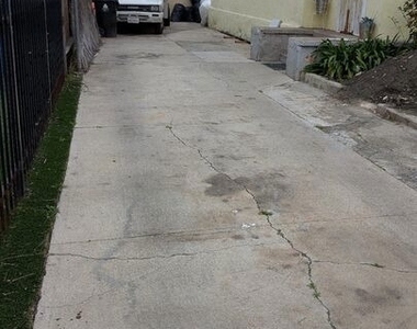 416 E 101st Street - Photo Thumbnail 16