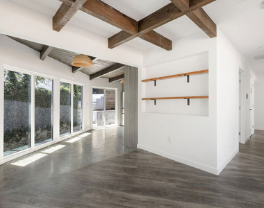 1213 El Paso Drive - Photo Thumbnail 9