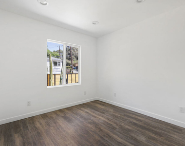 1213 El Paso Drive - Photo Thumbnail 20