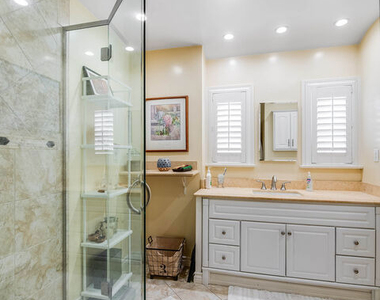805 N Brighton Street - Photo Thumbnail 5