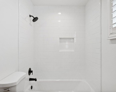1622 Palisades Drive - Photo Thumbnail 27