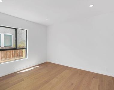 545 San Juan - Photo Thumbnail 9