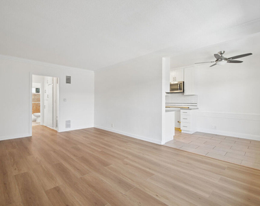 1220 N Ogden Drive - Photo Thumbnail 4