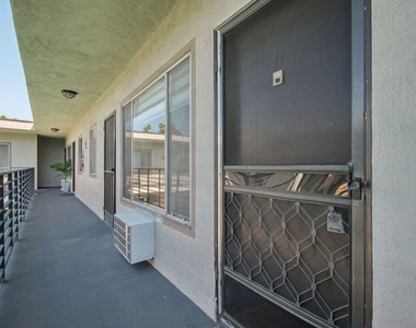 1220 N Ogden Drive - Photo Thumbnail 12