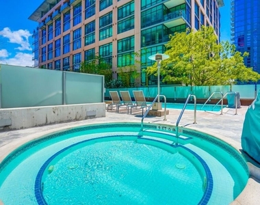 1100 S Hope Street - Photo Thumbnail 6